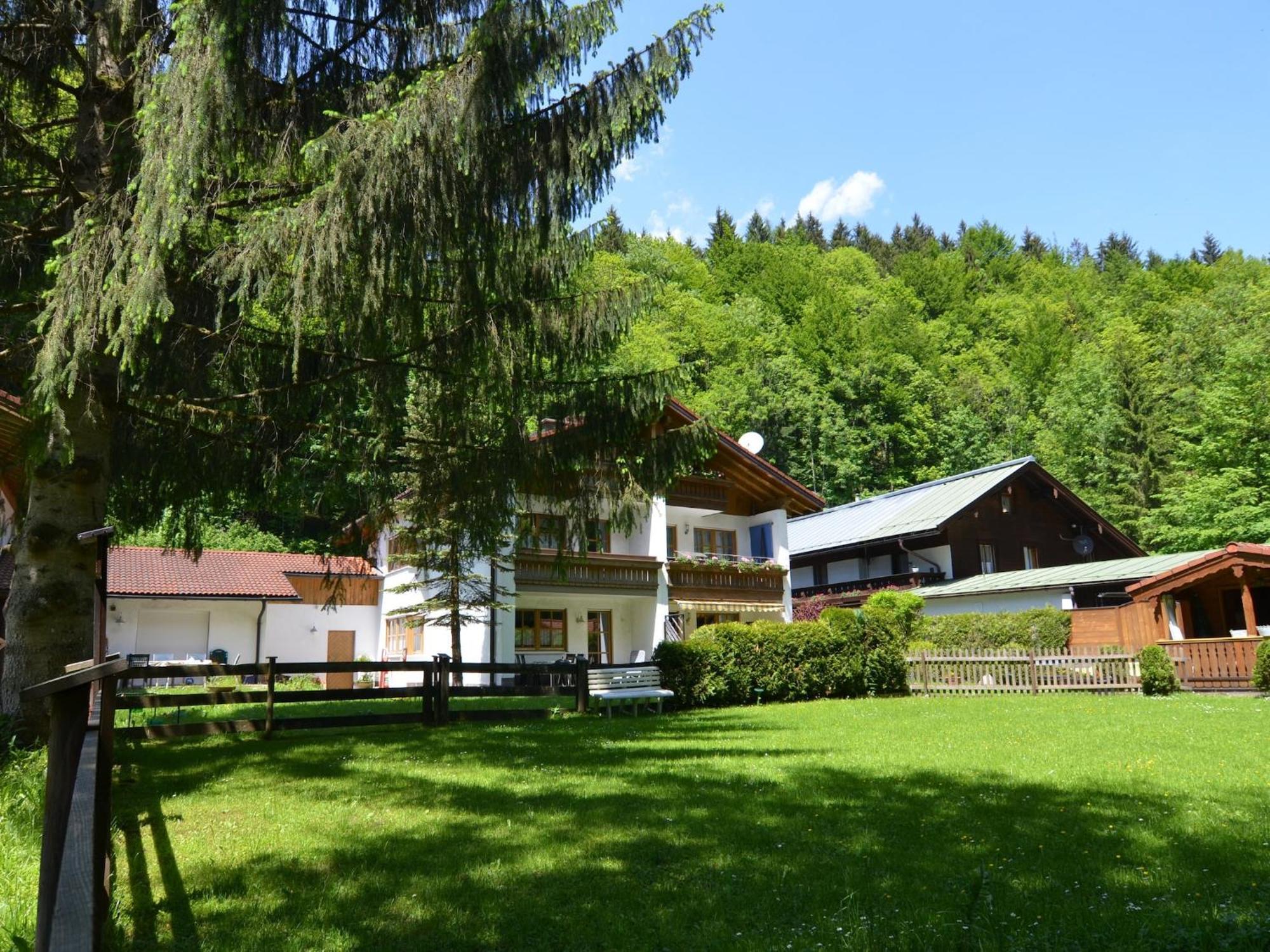 Apartment With Balcony In Schoenau Am Koenigssee Exteriör bild