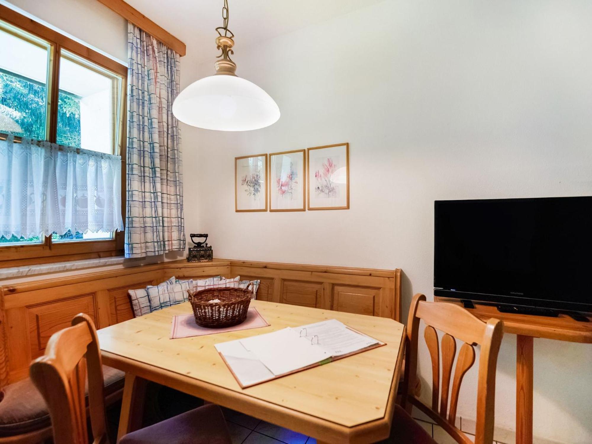 Apartment With Balcony In Schoenau Am Koenigssee Exteriör bild