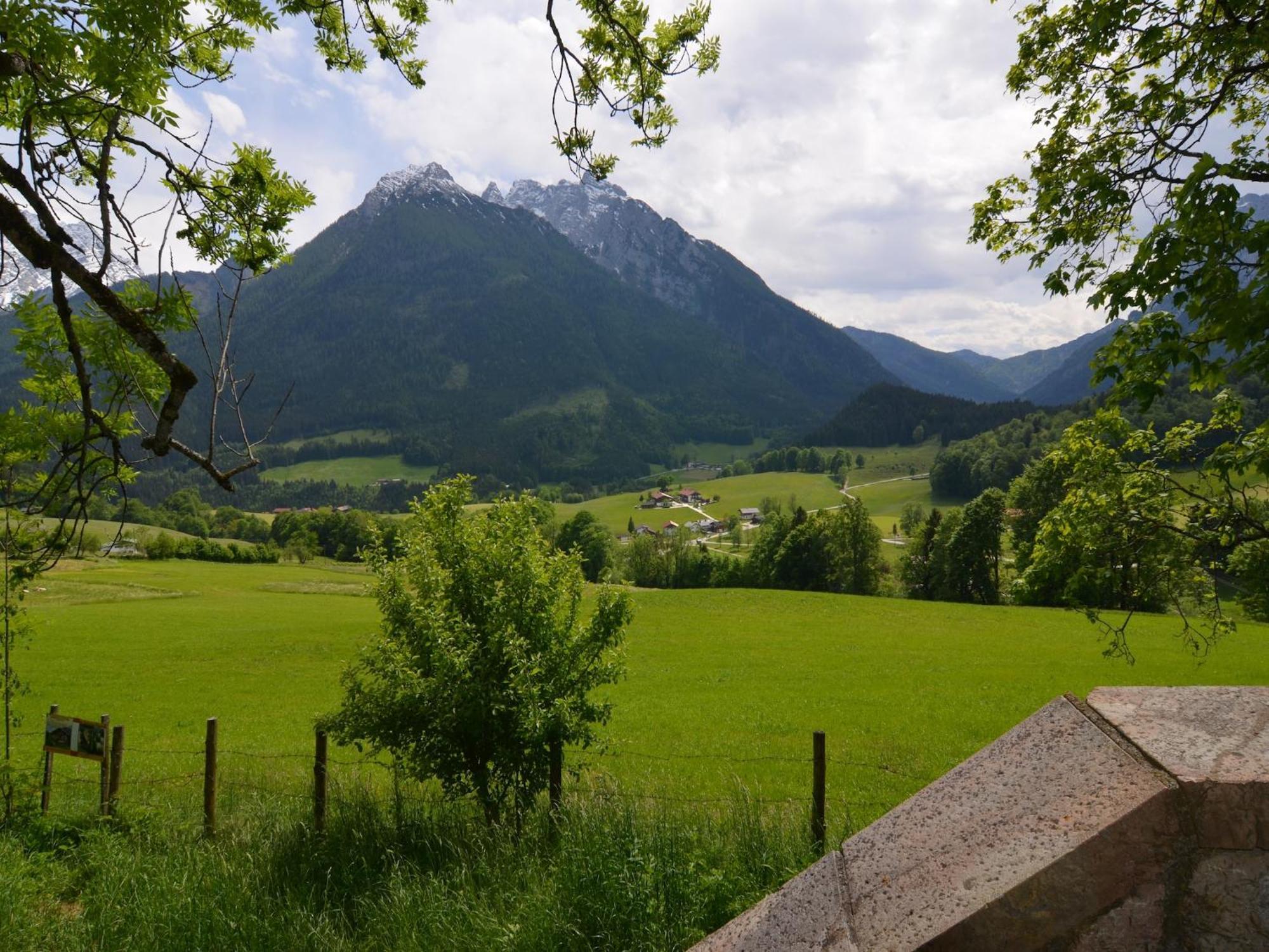 Apartment With Balcony In Schoenau Am Koenigssee Exteriör bild