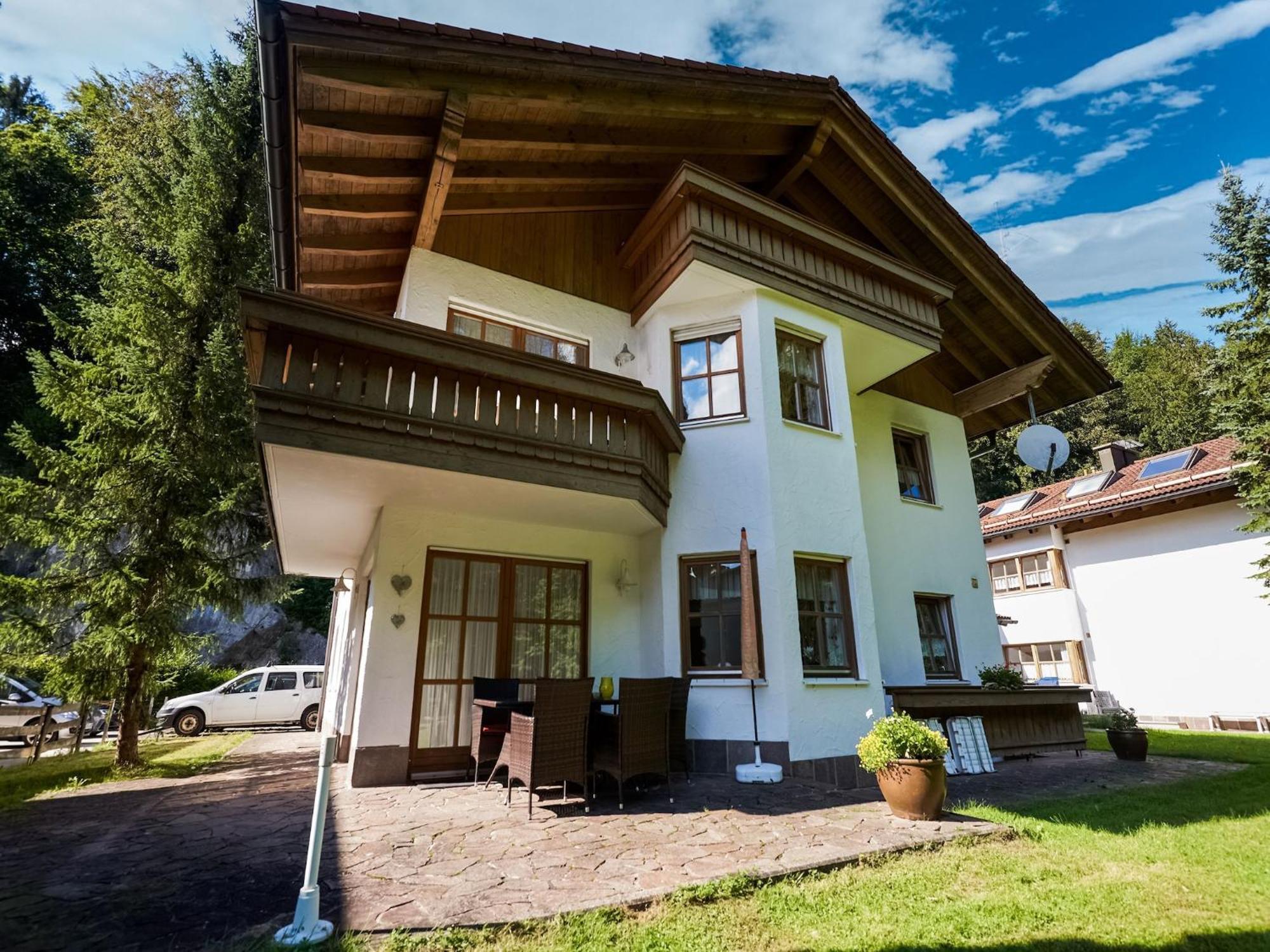 Apartment With Balcony In Schoenau Am Koenigssee Exteriör bild