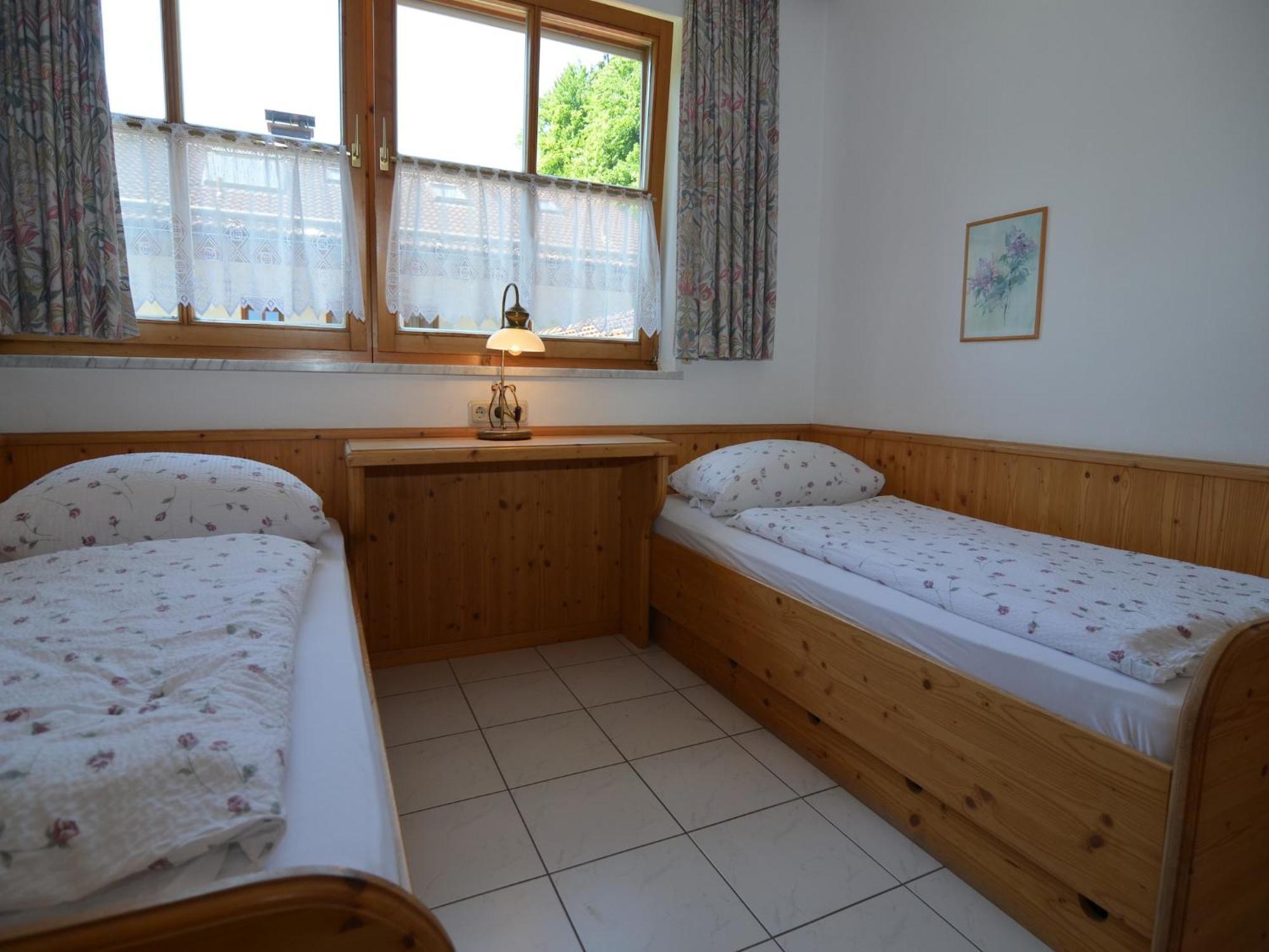 Apartment With Balcony In Schoenau Am Koenigssee Exteriör bild